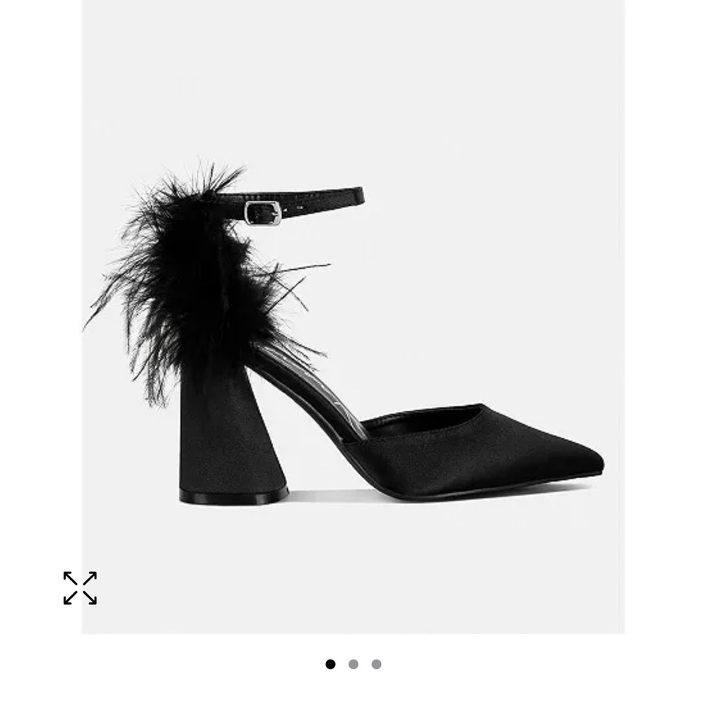 Feather Heels - Picture 1 of 3